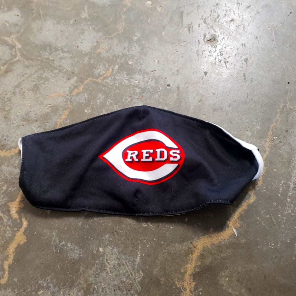 Cincinnati Reds Foco Facemask